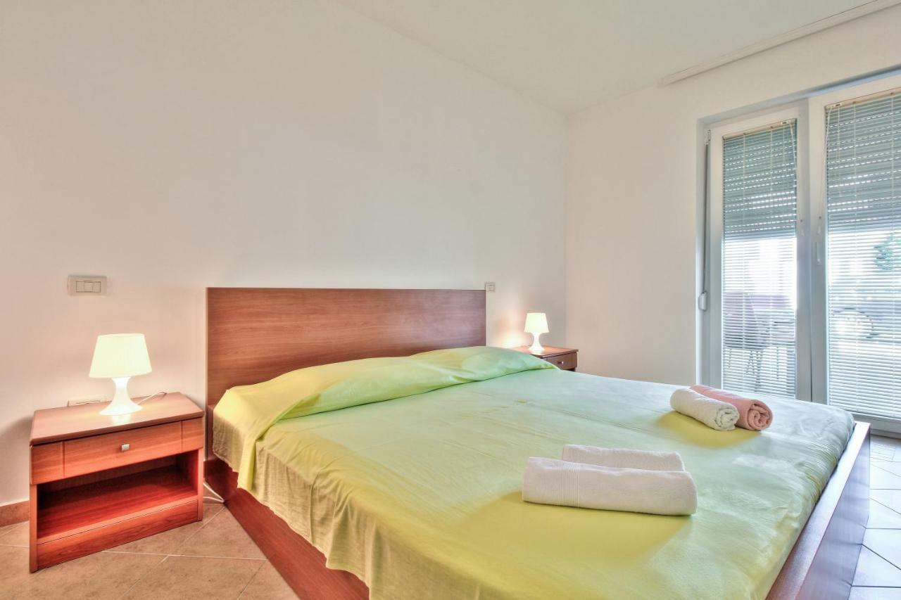 Apartment Katarina 克尔维尼维赫 外观 照片